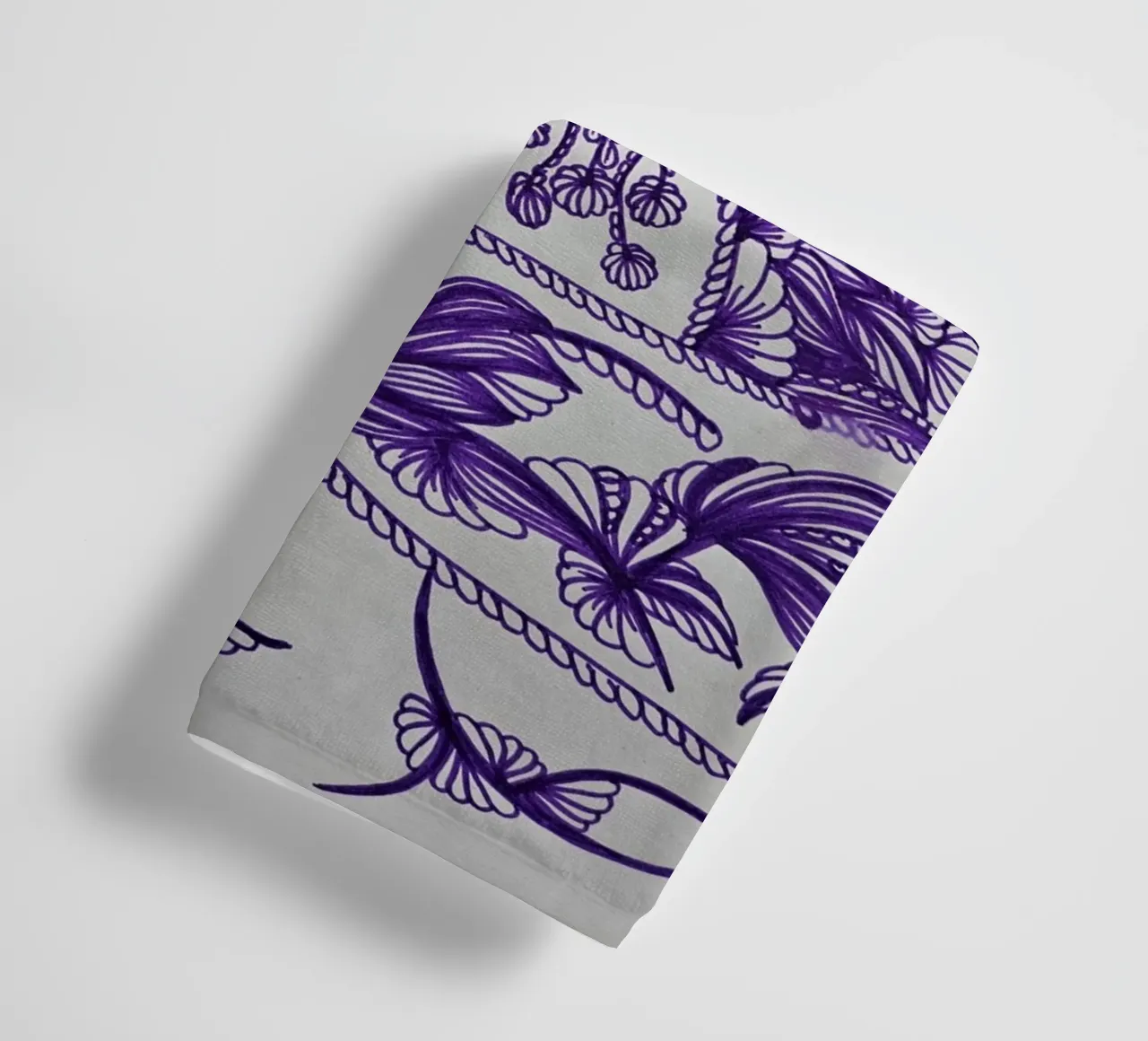 Flower of light towel by L'Atelier des merveilles