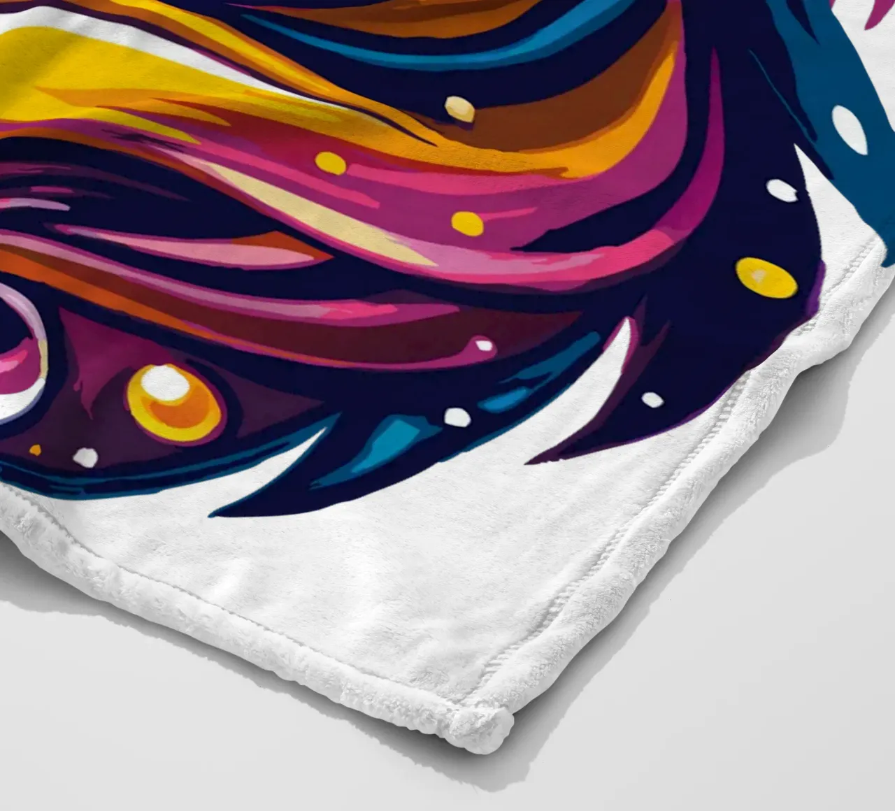Strahlender Fuchs Whimsy Fleecedecke von Artnesia