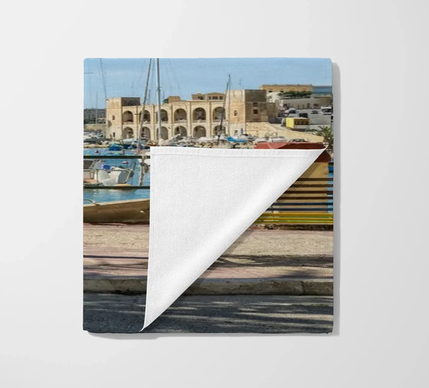 Boulevard beach towel by Curious Collections by Marielle Leenders