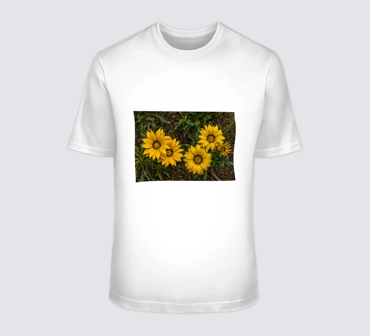 Fiori d'oro t-shirt da Curious Collections by Marielle Leenders