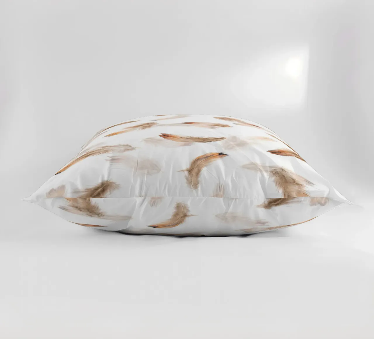 Delicate piume rosa cuscino da Curious Collections by Marielle Leenders
