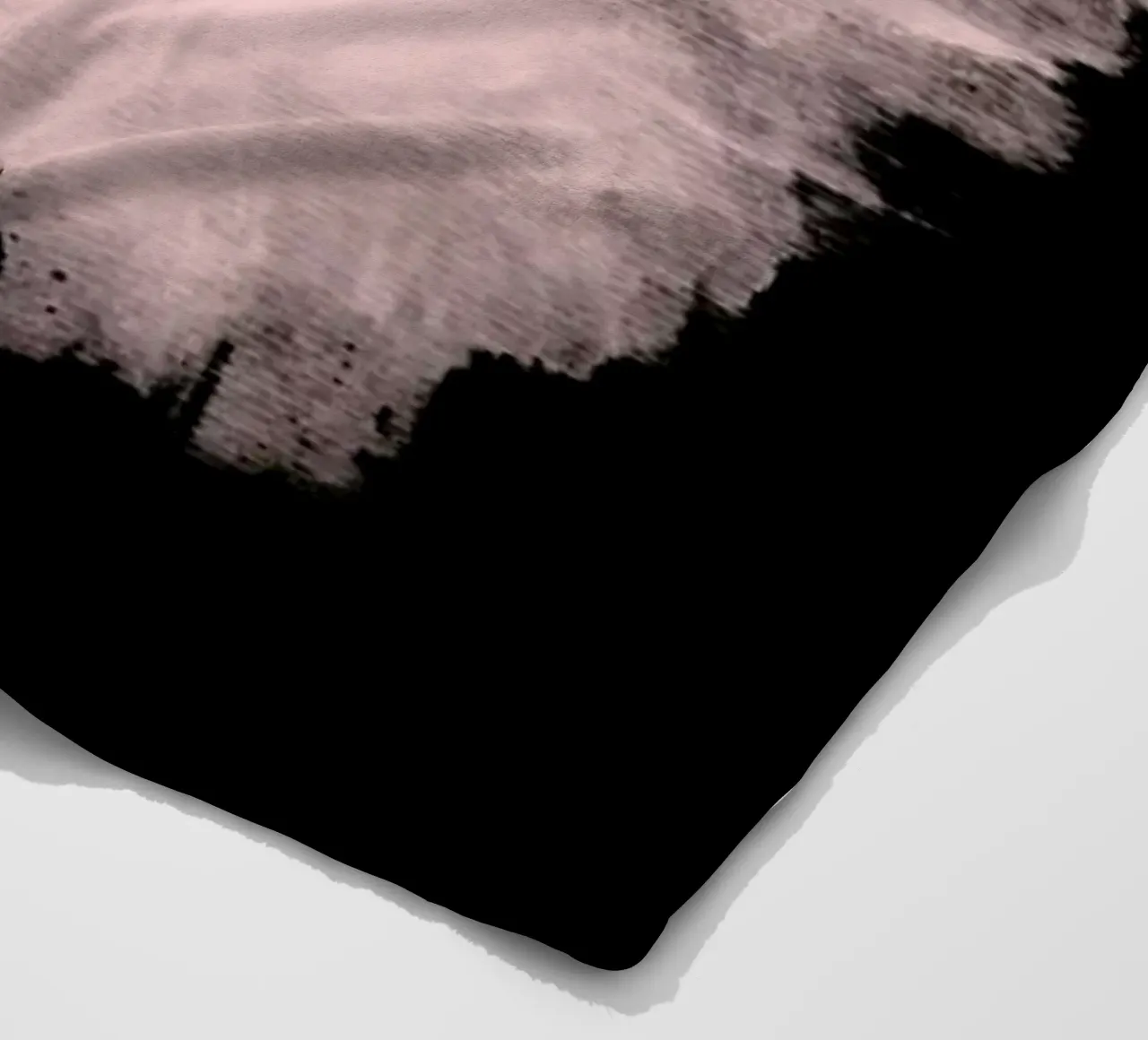 Pink Stain On Black coperta in pile da cafelab