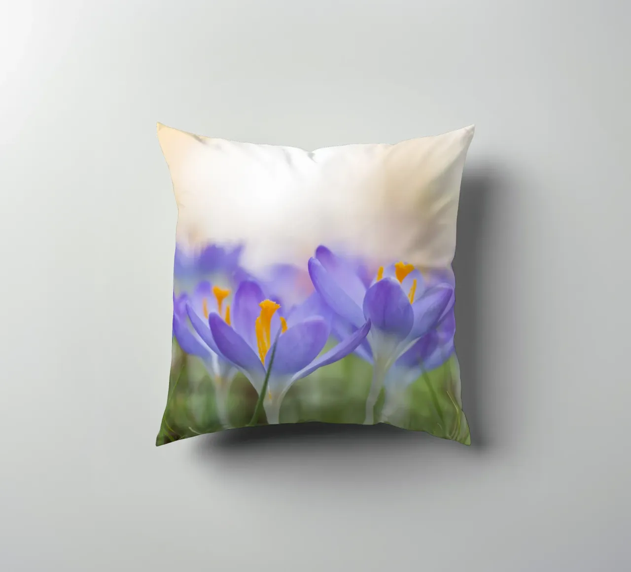 Crochi viola cuscino da Curious Collections by Marielle Leenders
