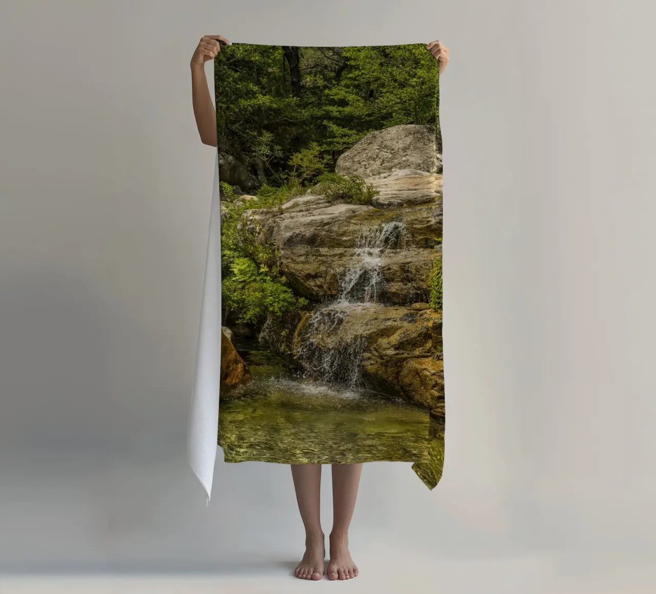 Piccola cascata telo mare da Curious Collections by Marielle Leenders