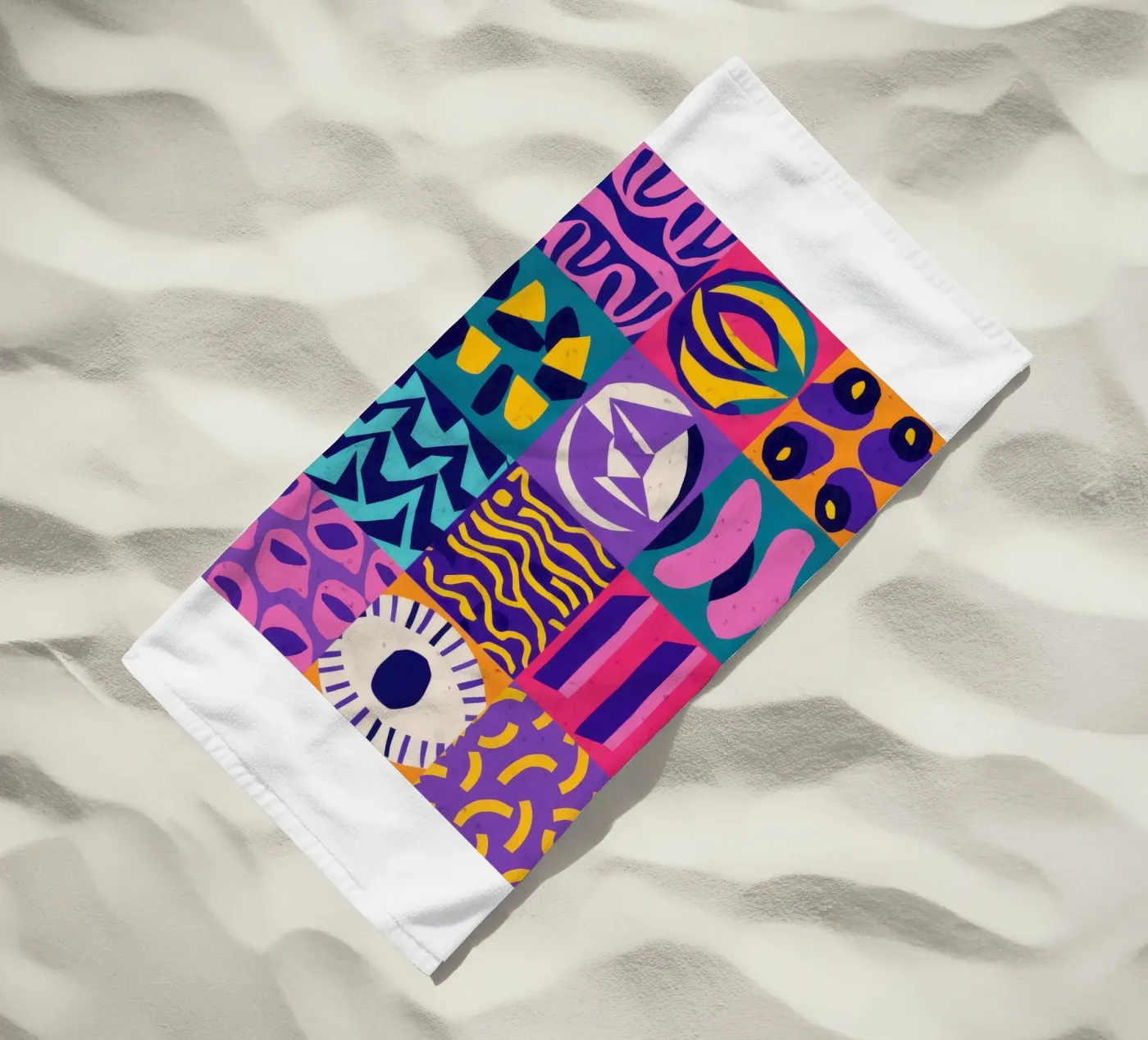 Patchwork geometrico viola telo mare da Bring Hues