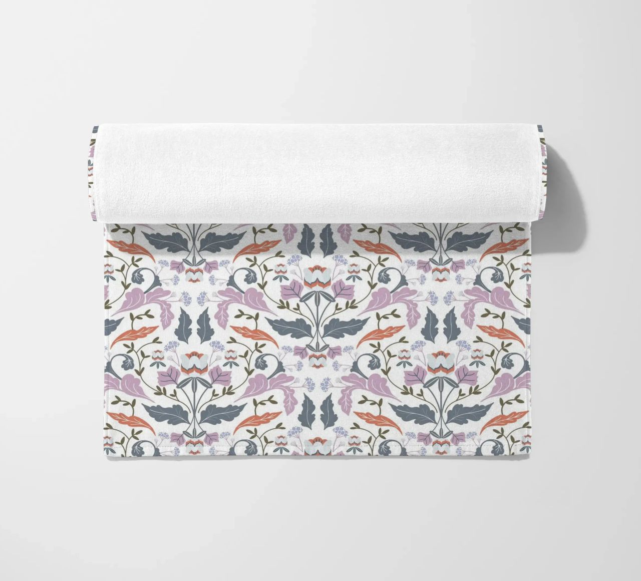 Victorian Tulip Tree Pattern telo mare da anisillustration