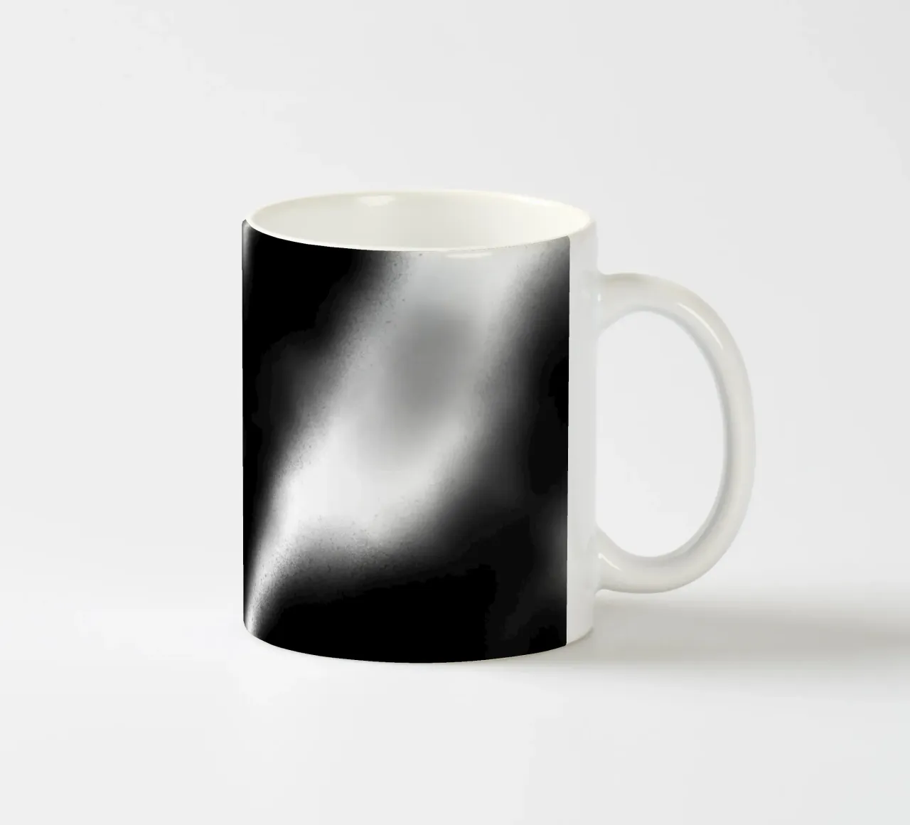 Astrazione in bianco e nero tazza in ceramica da Studio B