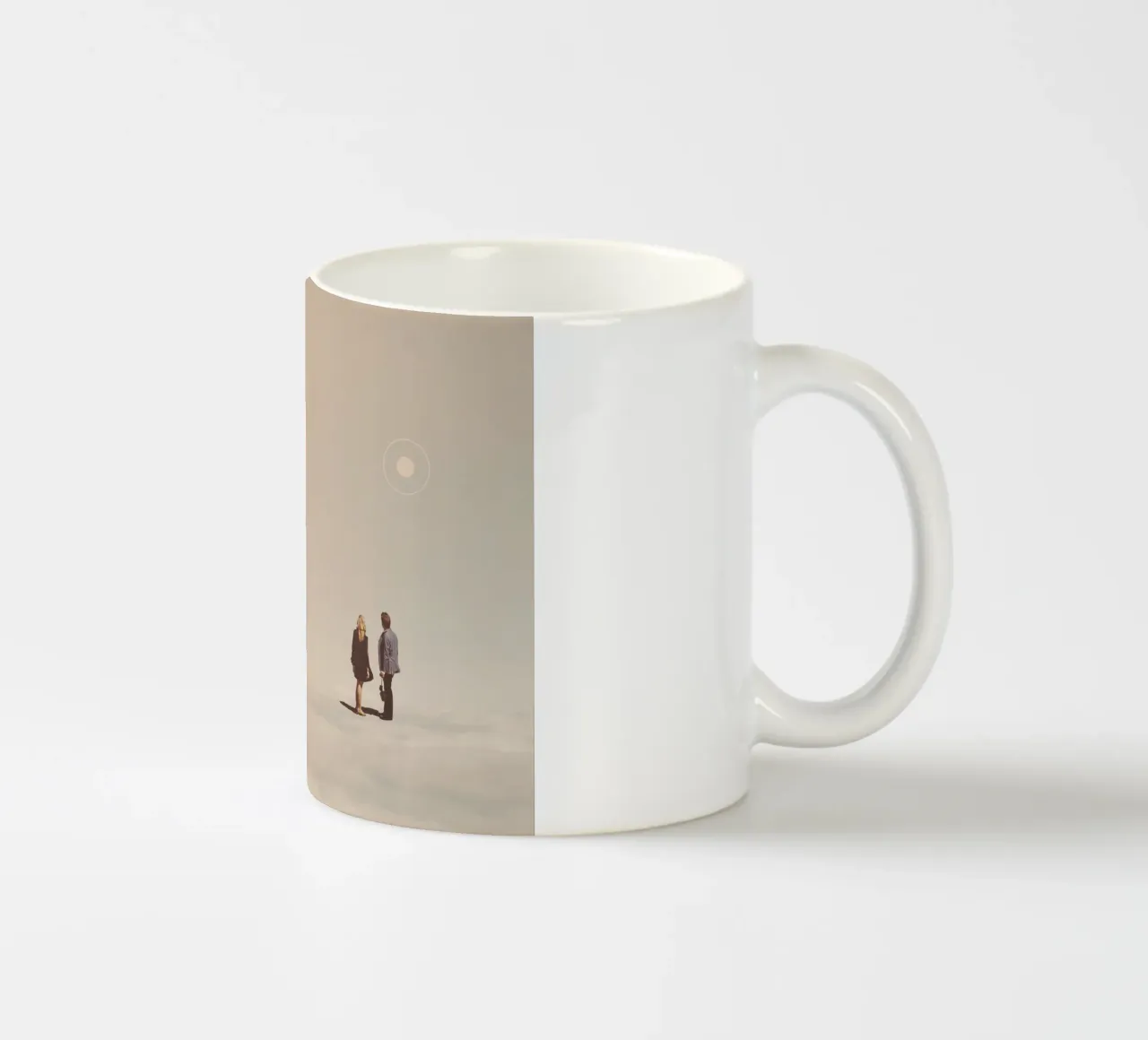 Dreamers of Melancholy tazza in ceramica da Frank Moth