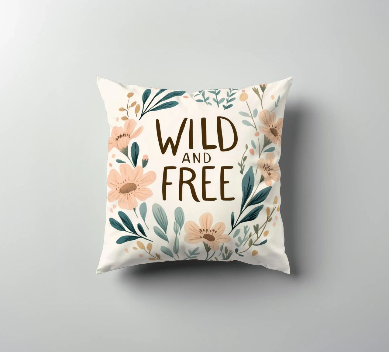 Wild And Free (Version 1) cuscino da treechild