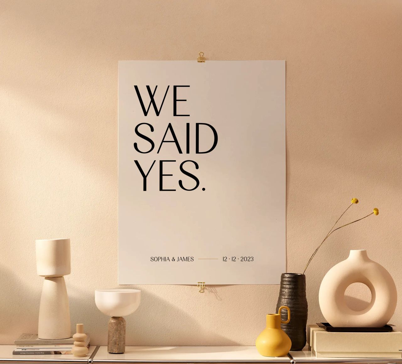 Wir haben Ja gesagt (individueller Hochzeitsdruck) Poster mit Aluminium Rahmen von Prints By Ayleen