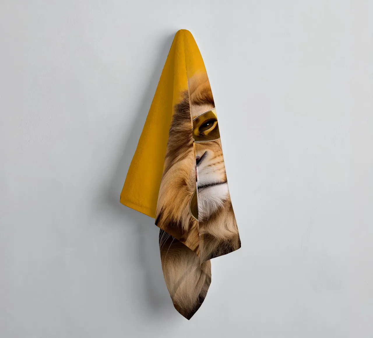 Majestic Lion with Aviator Sunglasses – Cool and Quirky Anim towel by FlexiDesignsByK
