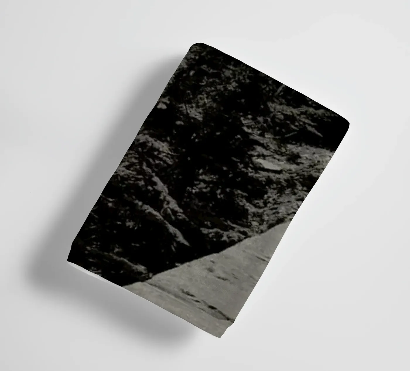 Get Lost Somewhere badhanddoek van Leah Flores
