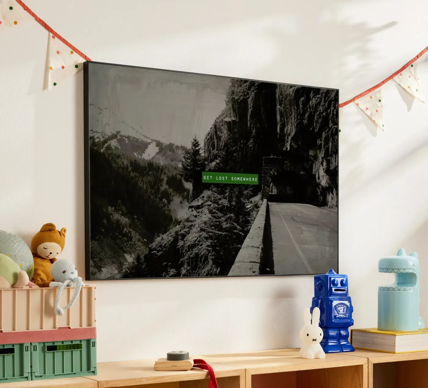 Get Lost Somewhere forex plate by Leah Flores