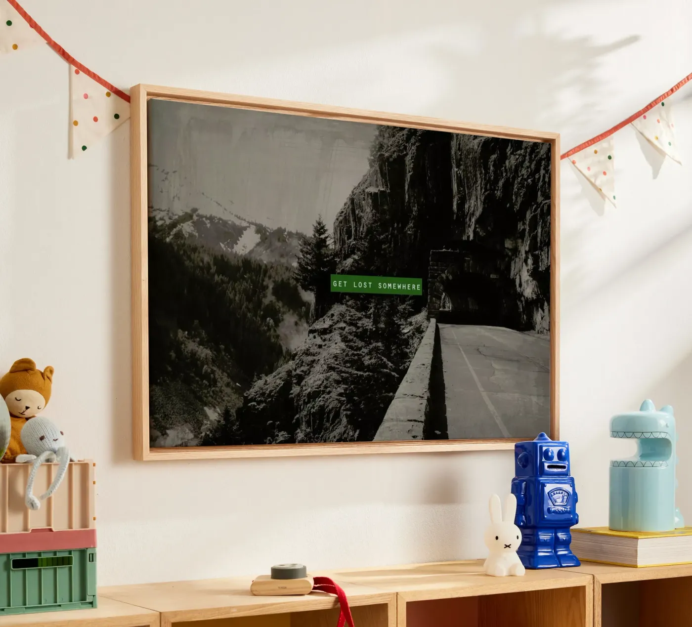 Get Lost Somewhere canvas van Leah Flores