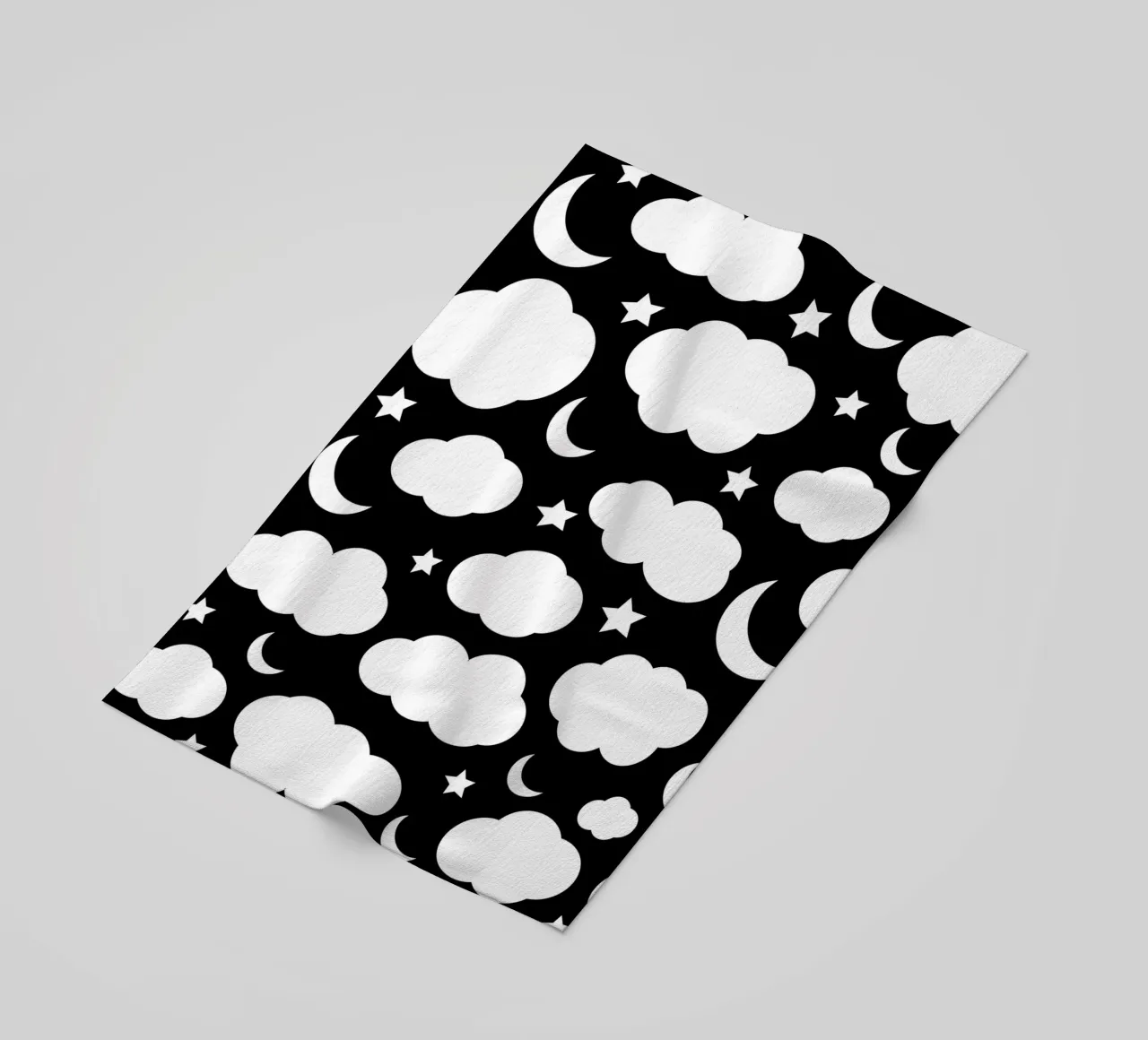 Puffy clouds night sky with moon telo mare da baobabprintstore