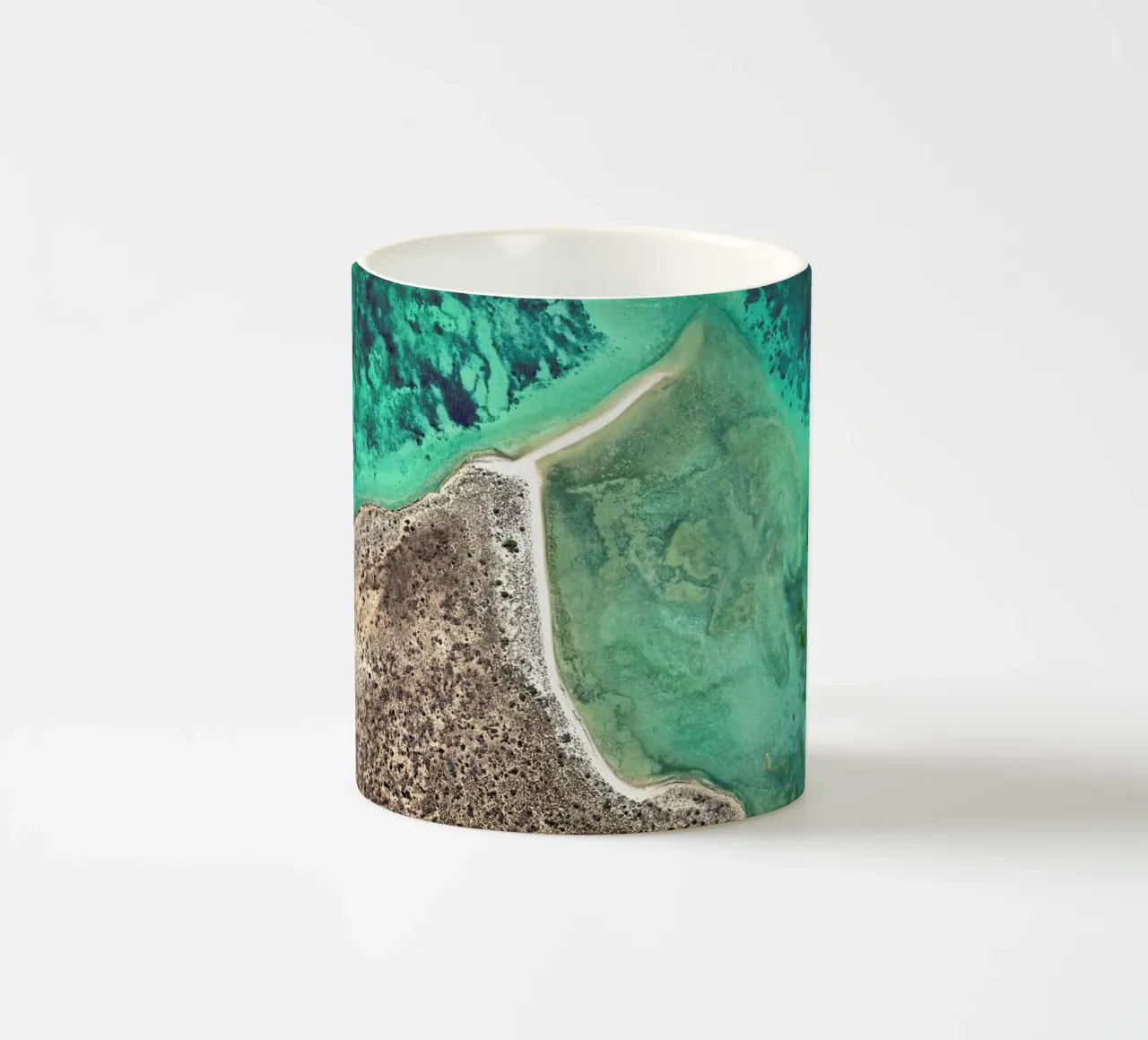 Shark Bay 8 tazza in ceramica da Simon Butterworth