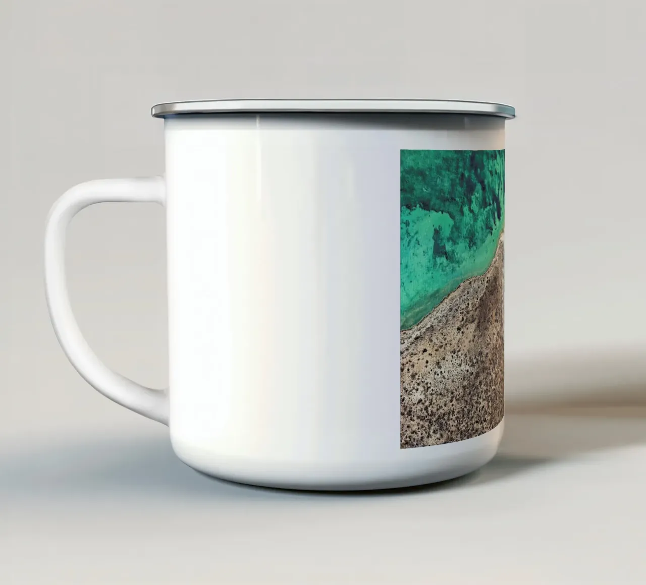 Shark Bay 8 tazza in smalto da Simon Butterworth