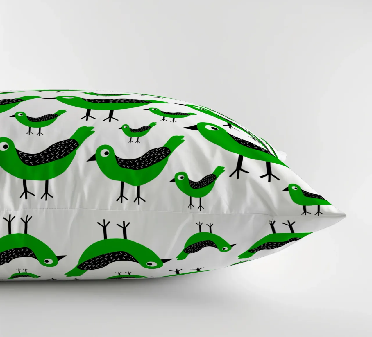 Green birds pattern cuscino da baobabprintstore