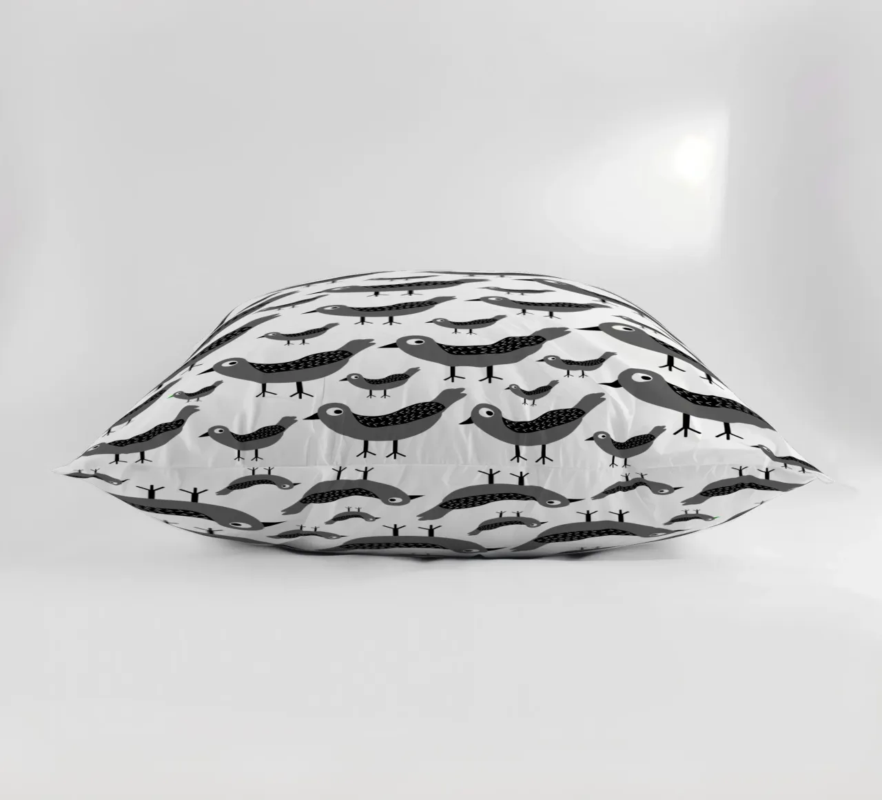 Grey birds pattern cuscino da baobabprintstore