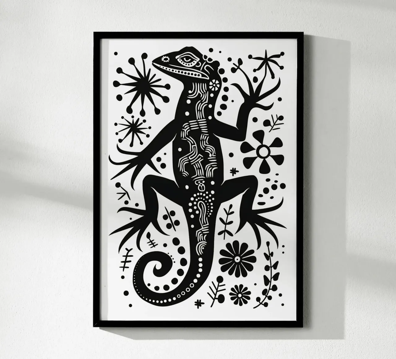 Mandala Lizard Tribal Art in bianco e nero poster con telaio in plastica da Autofocus