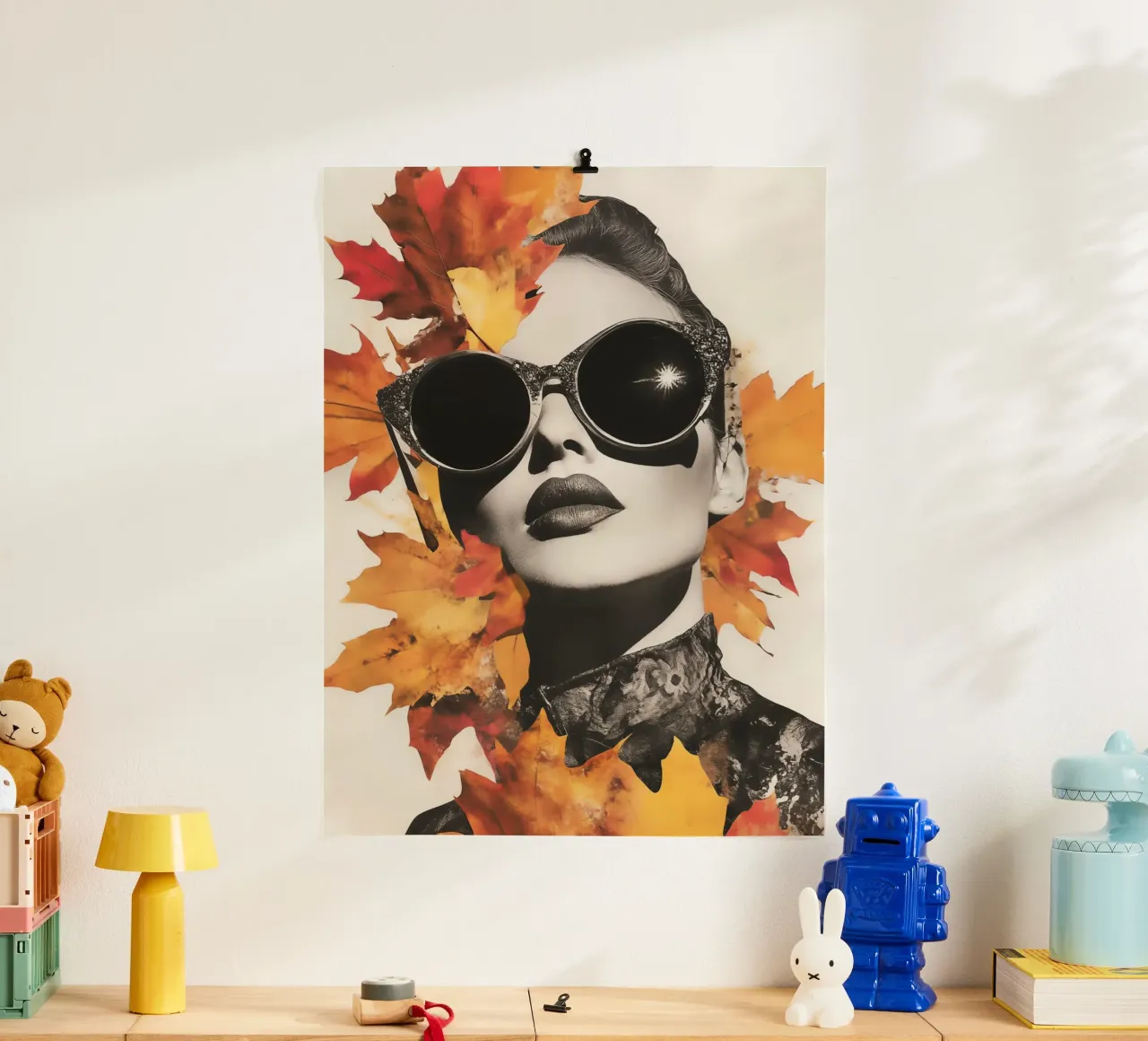 Ritratto di donna in autunno | Collage poetico poster con telaio in plastica da Autofocus