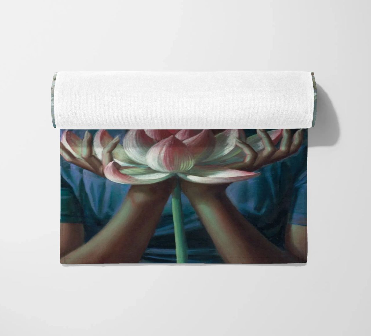 Water Lily (1955) - Tretchikoff Print telo mare da Honeymoon Hotel