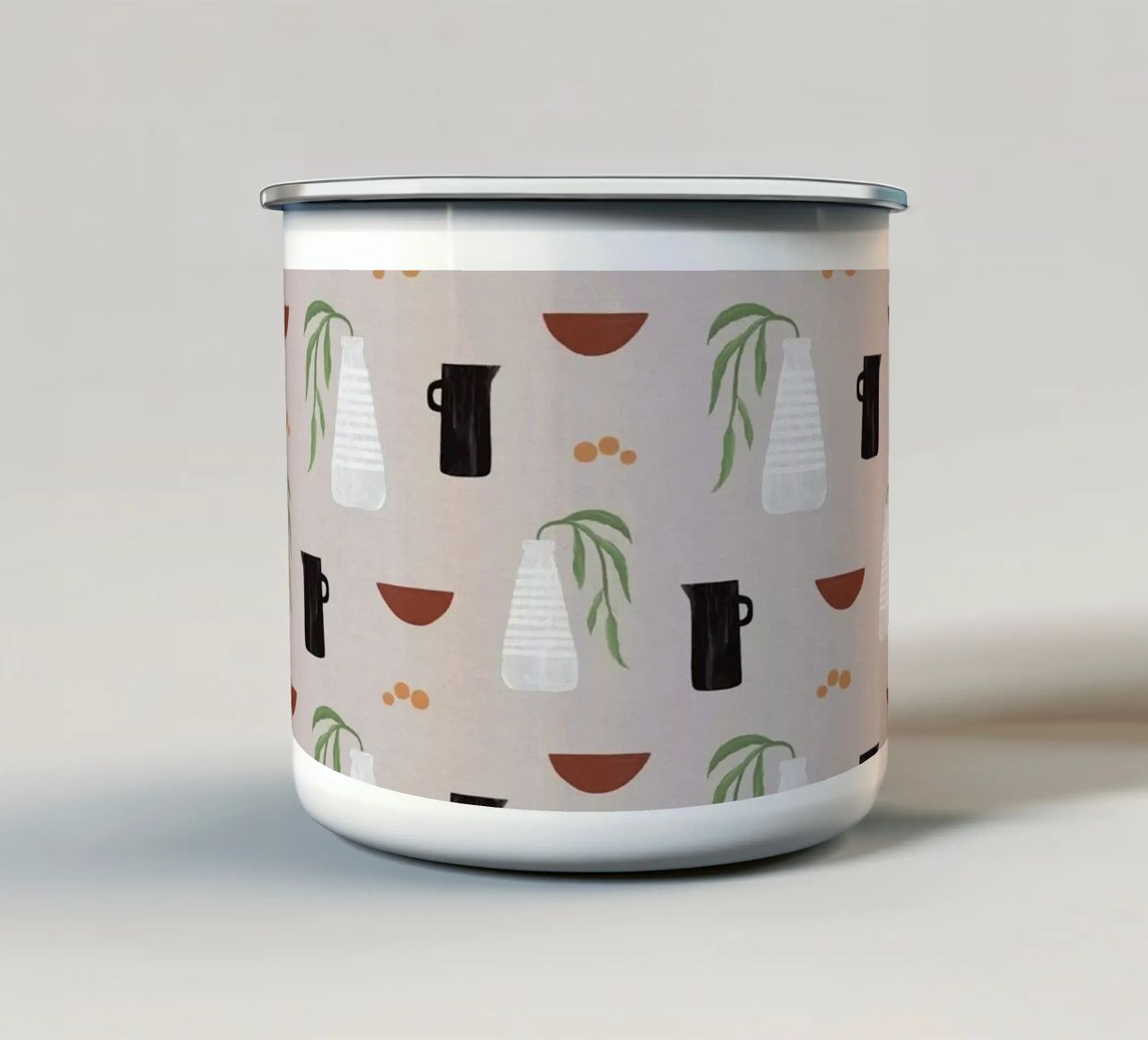 Oggetti Boho II tazza in smalto da Orara Studio