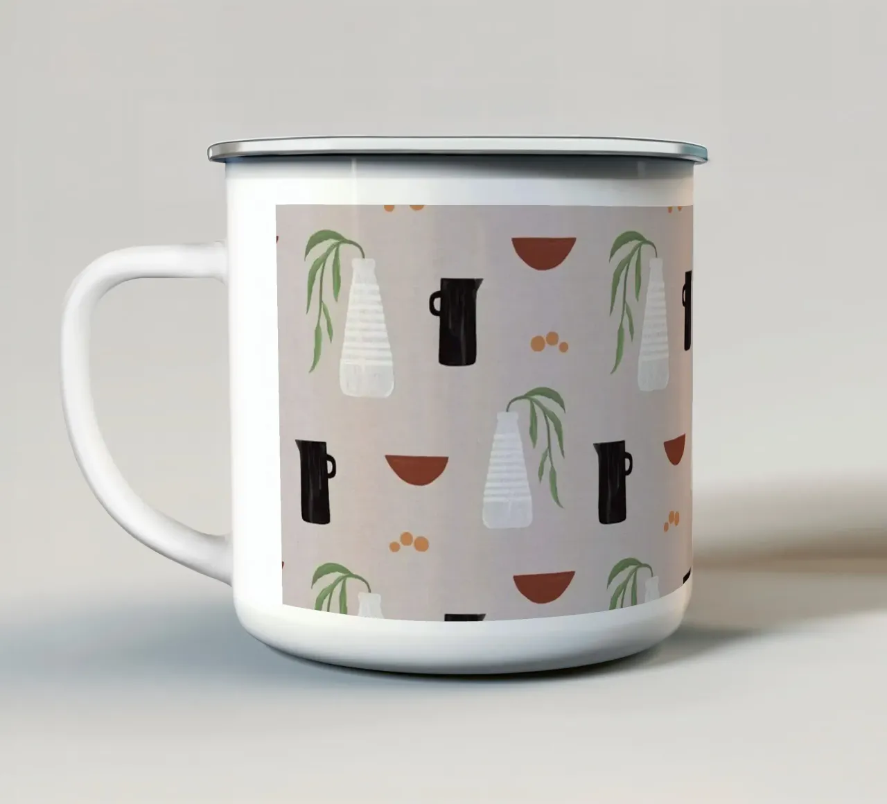 Objets Boho II mug en émail de Orara Studio