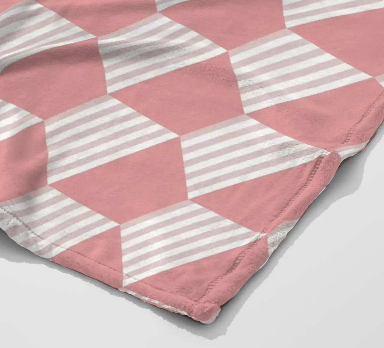 Pink Hexagon Pattern Fleecedecke von amini54