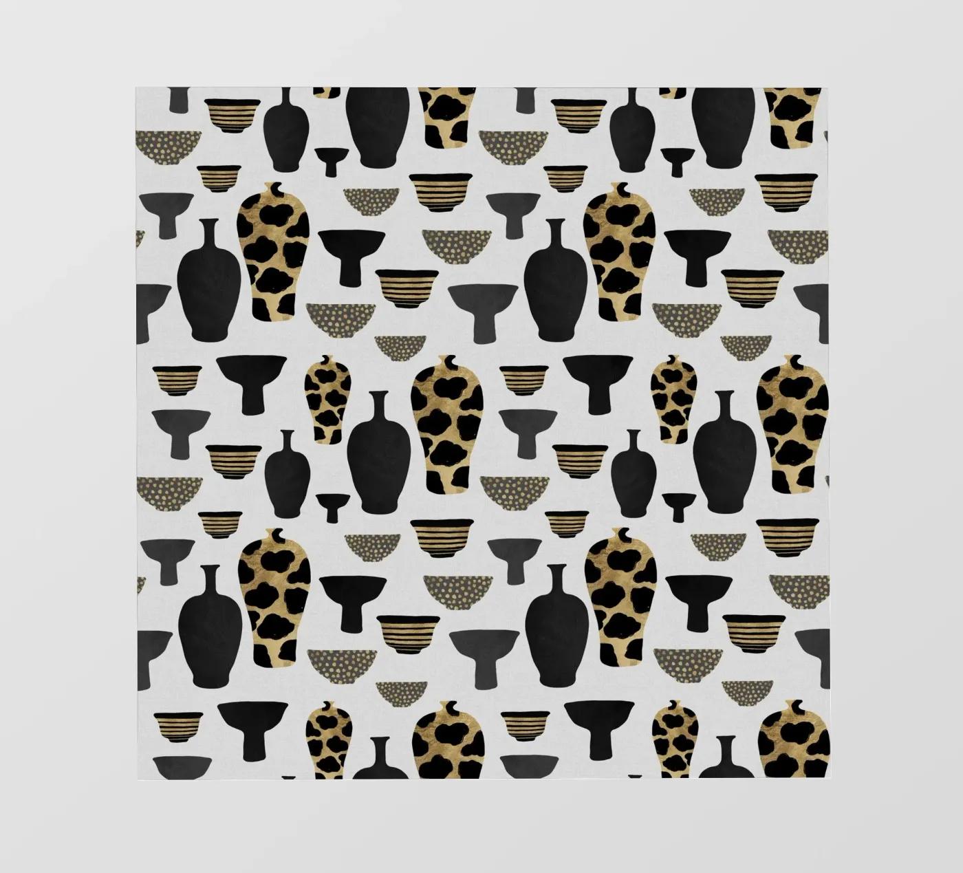 Gemusterte Vasen Fototapete von Orara Studio