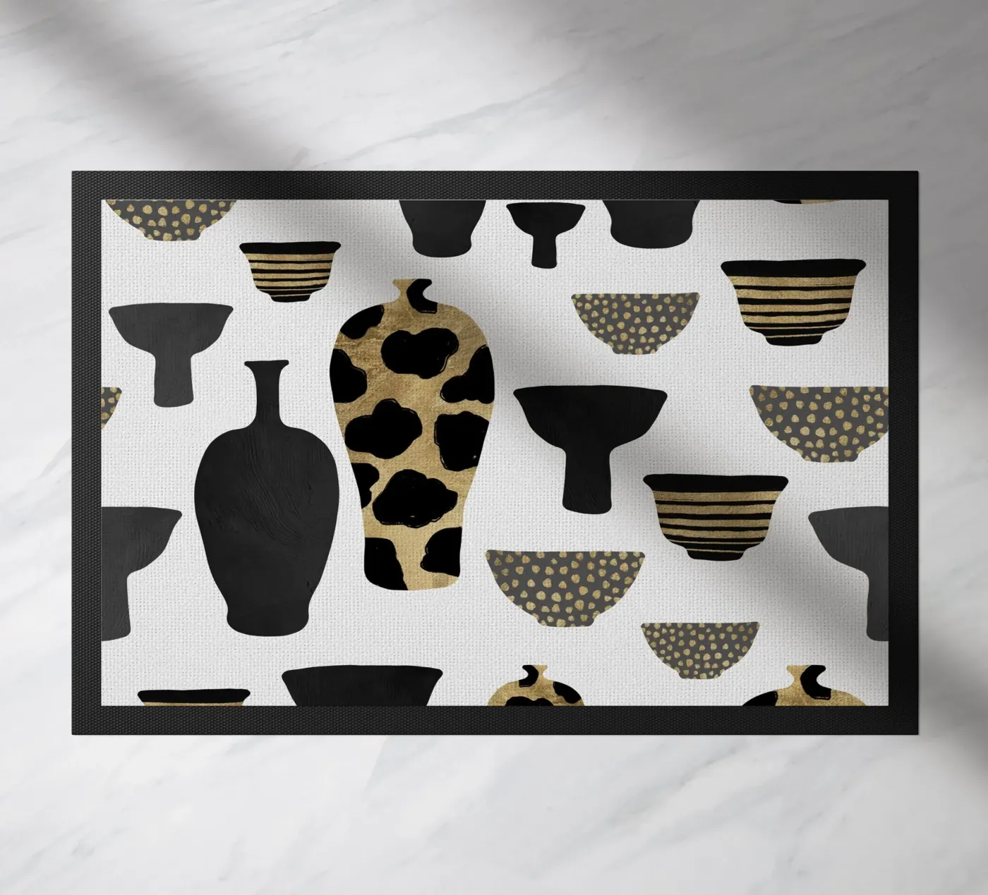 Patterned Vases paillasson de Orara Studio