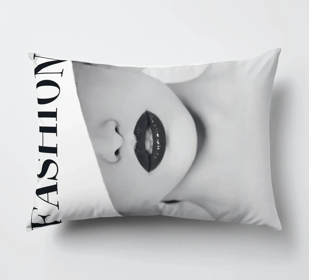 Minimalista, elegante, in bianco e nero cuscino da Whole©