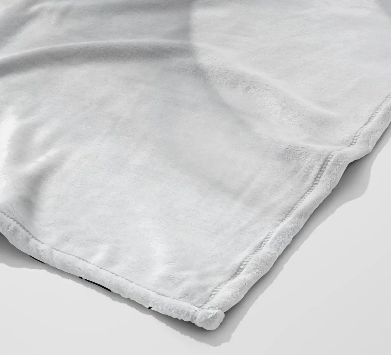 Minimalista, elegante, in bianco e nero coperta in pile da Whole©