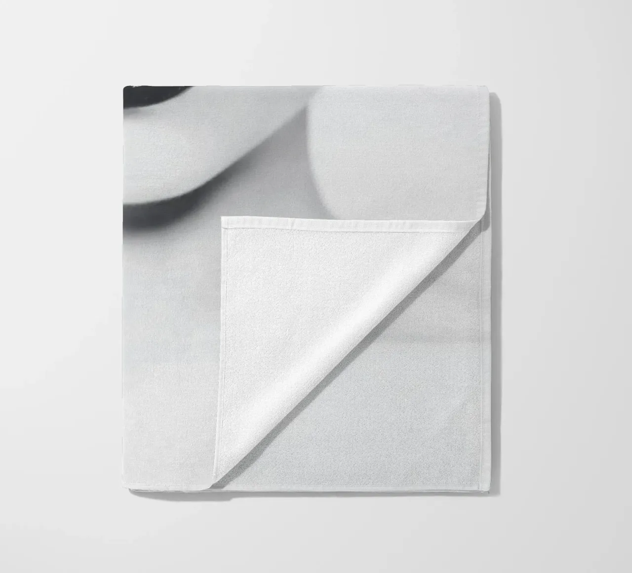Minimalista, elegante, in bianco e nero telo mare da Whole©