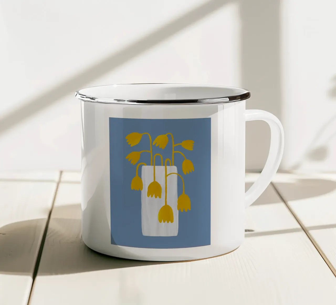Vaso retrò tazza in smalto da Orara Studio