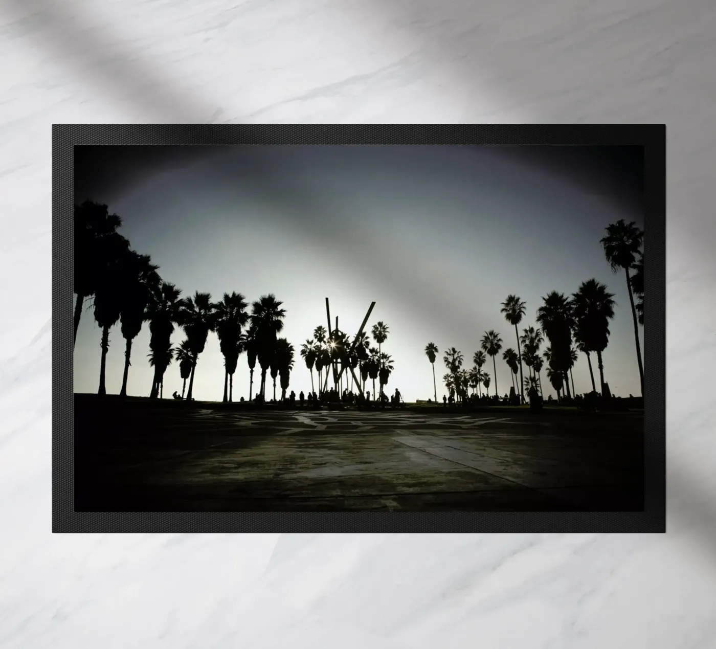 V Fußmatte von Marc Gruninger