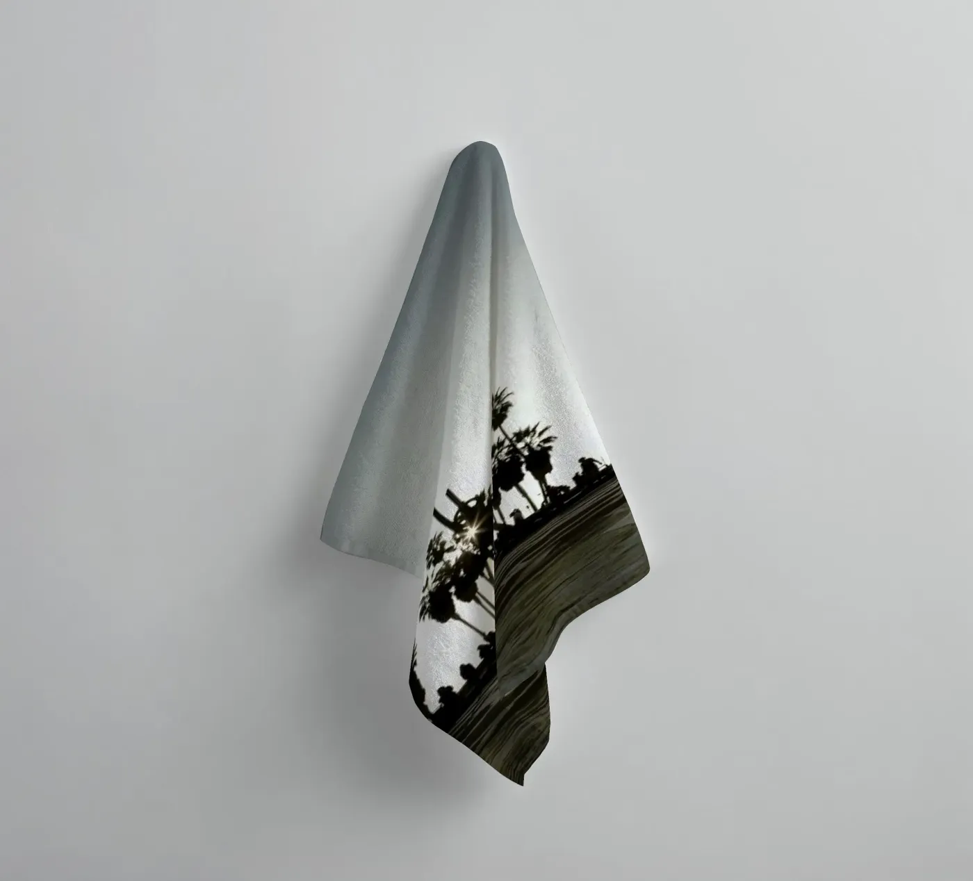 V badhanddoek van Marc Gruninger