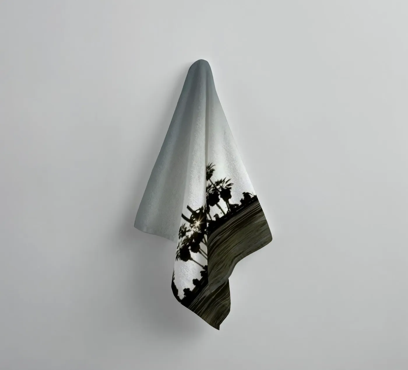 V Handtuch von Marc Gruninger