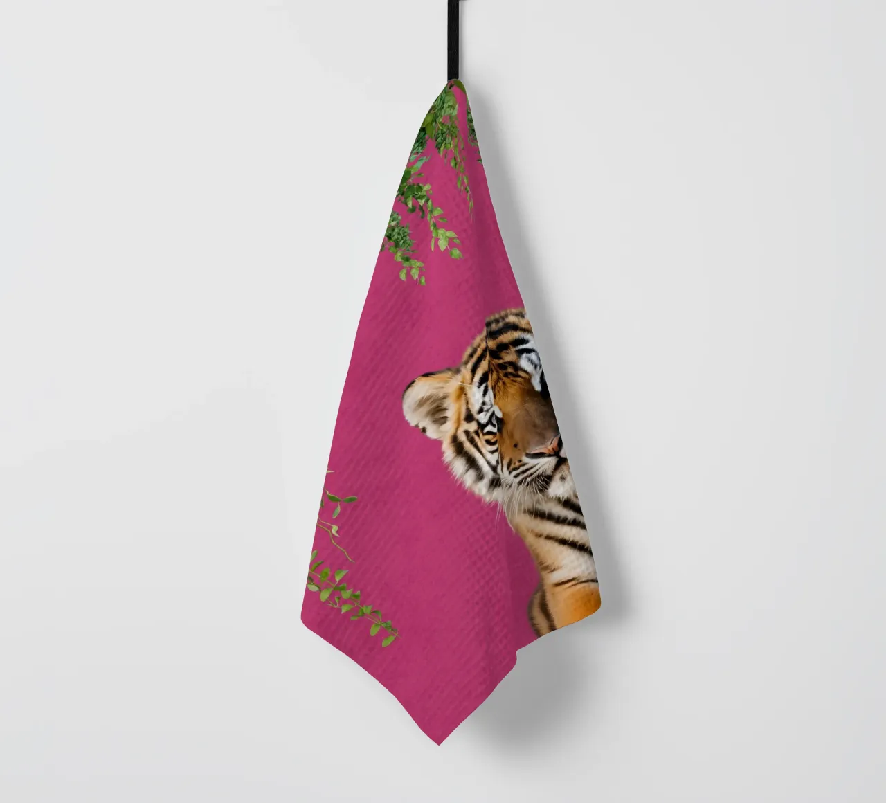 Fierce in Fuchsia canovaccio da cucina da DesignArt