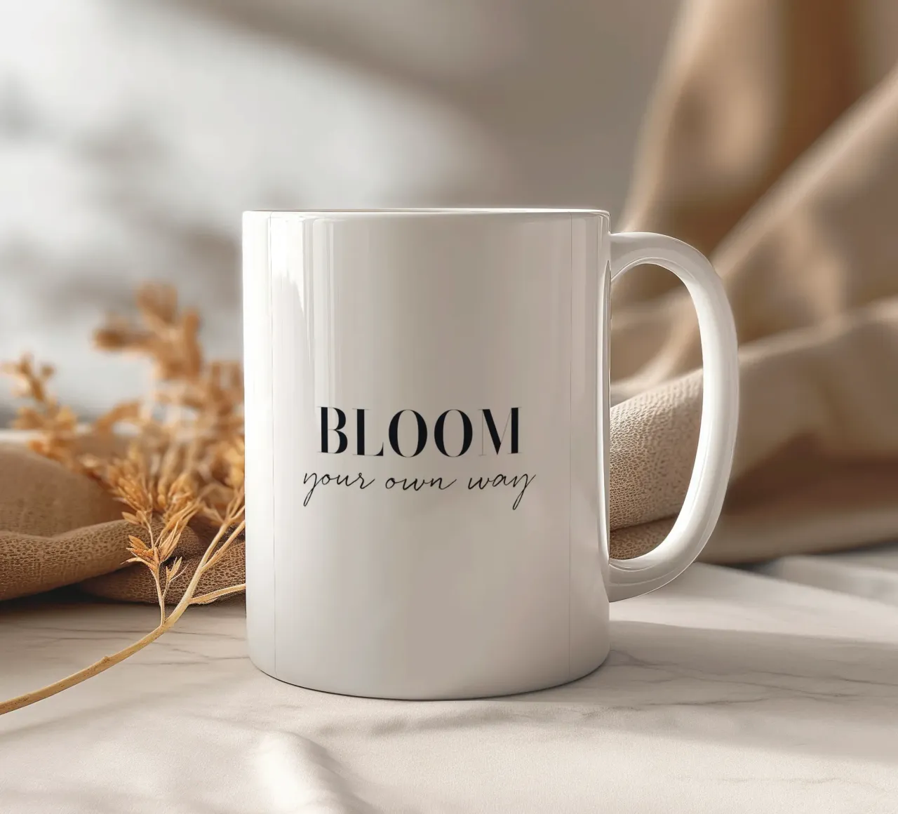 Fiorisci a modo tuo - Minimalistisches Typografie-Design tazza in ceramica da Whole©