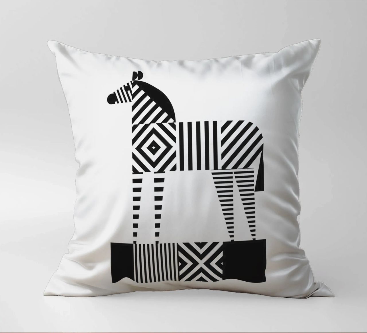 Zebra (b&w) cuscino da Greg Mably Studio