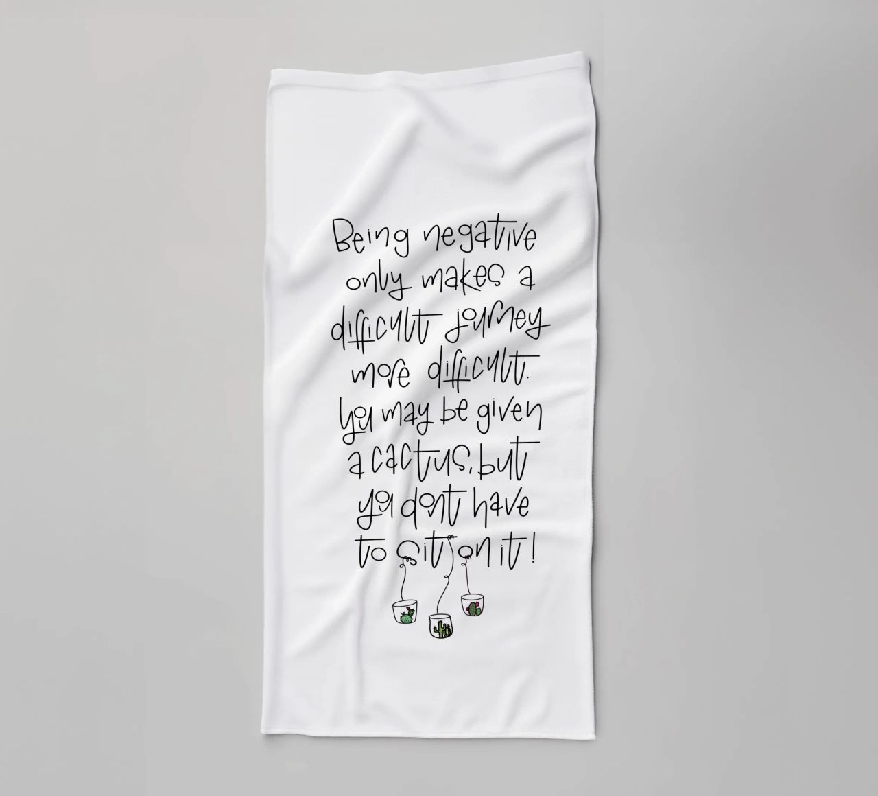 Cactus - don't be negative! asciugamano da bagno da LIMITED EDITION LETTERS