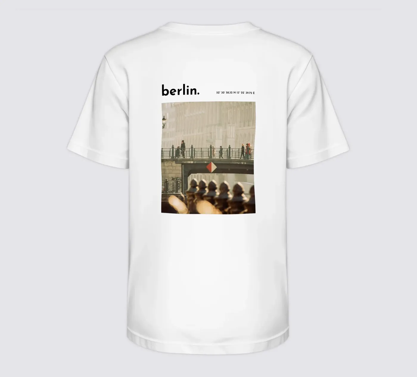 Clean one t-shirt bambini da we line studio - design