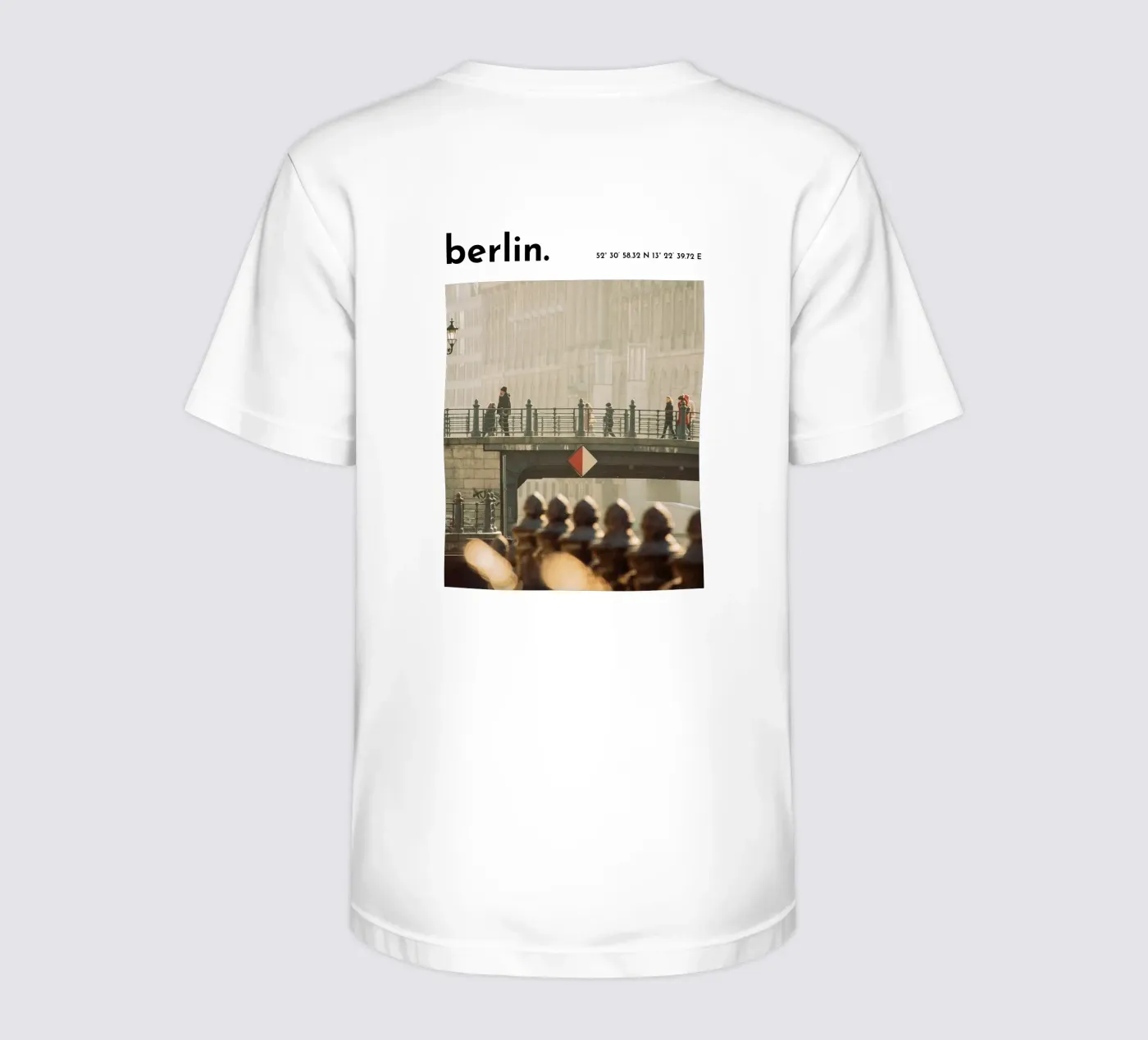 Clean one t-shirt bambini da we line studio - design