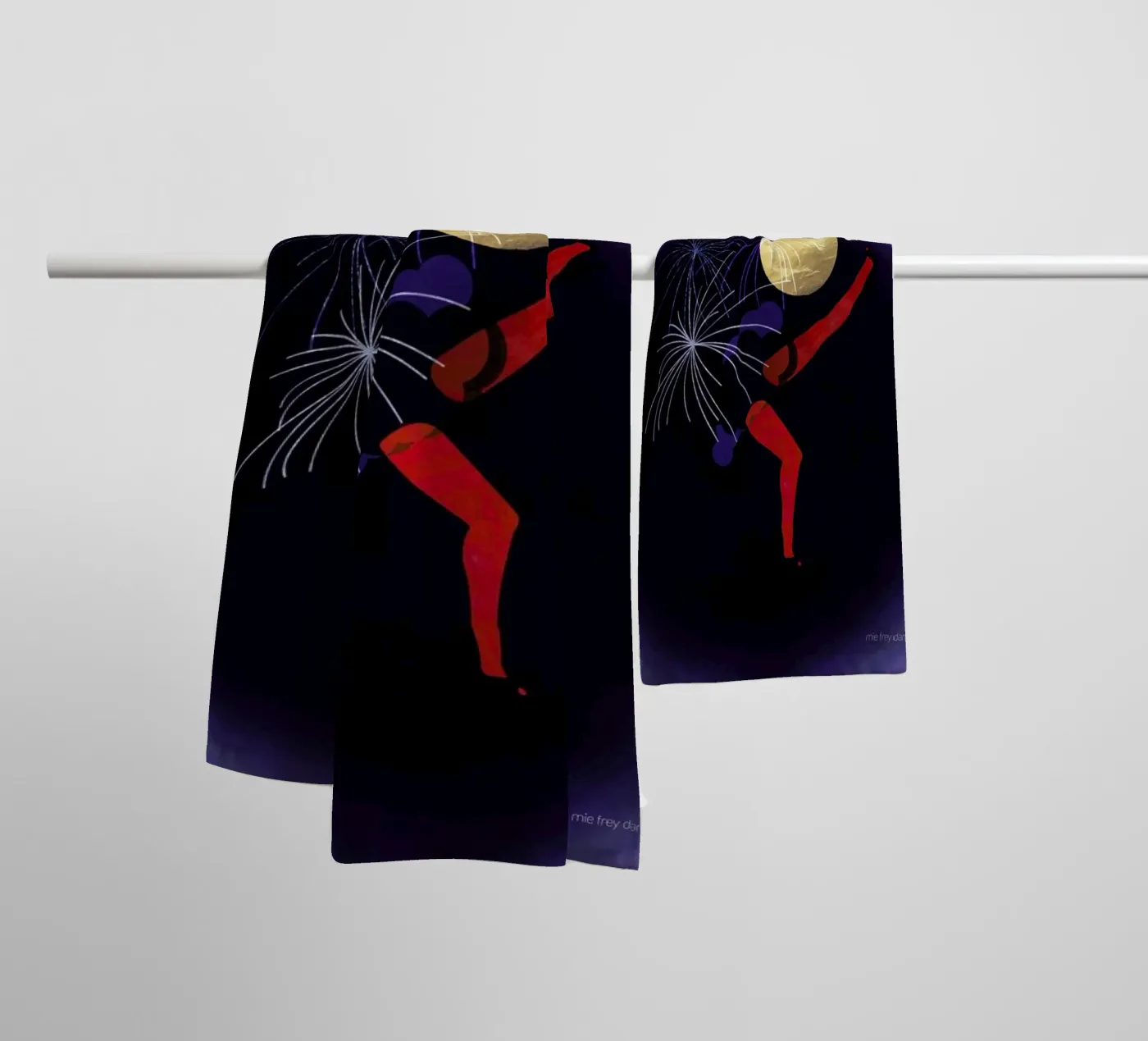 Festive towel by Mie Frey Damgaard