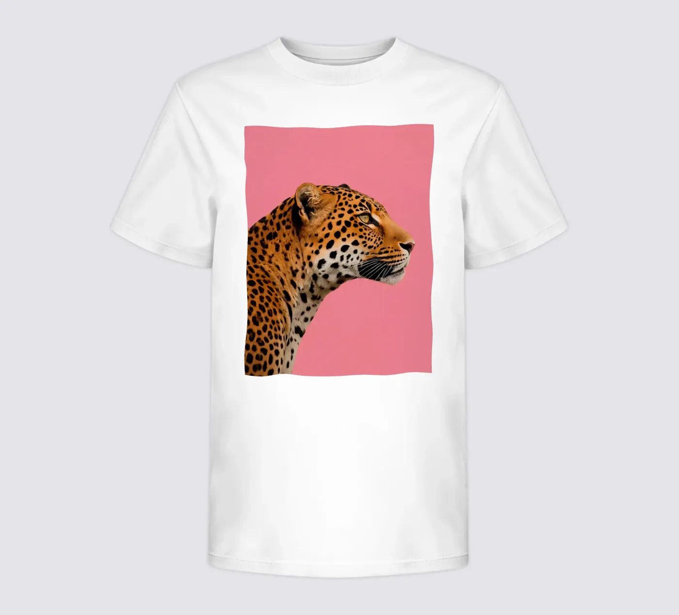 Leopard pink background kinder t-shirt van Eliban