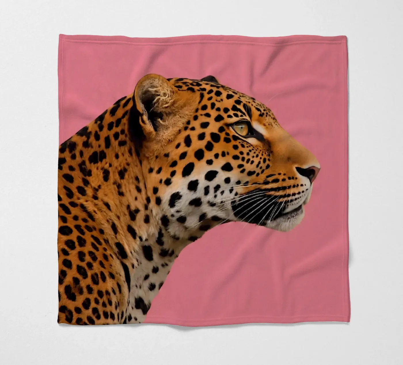 Leopard pink background Fleecedecke von Eliban
