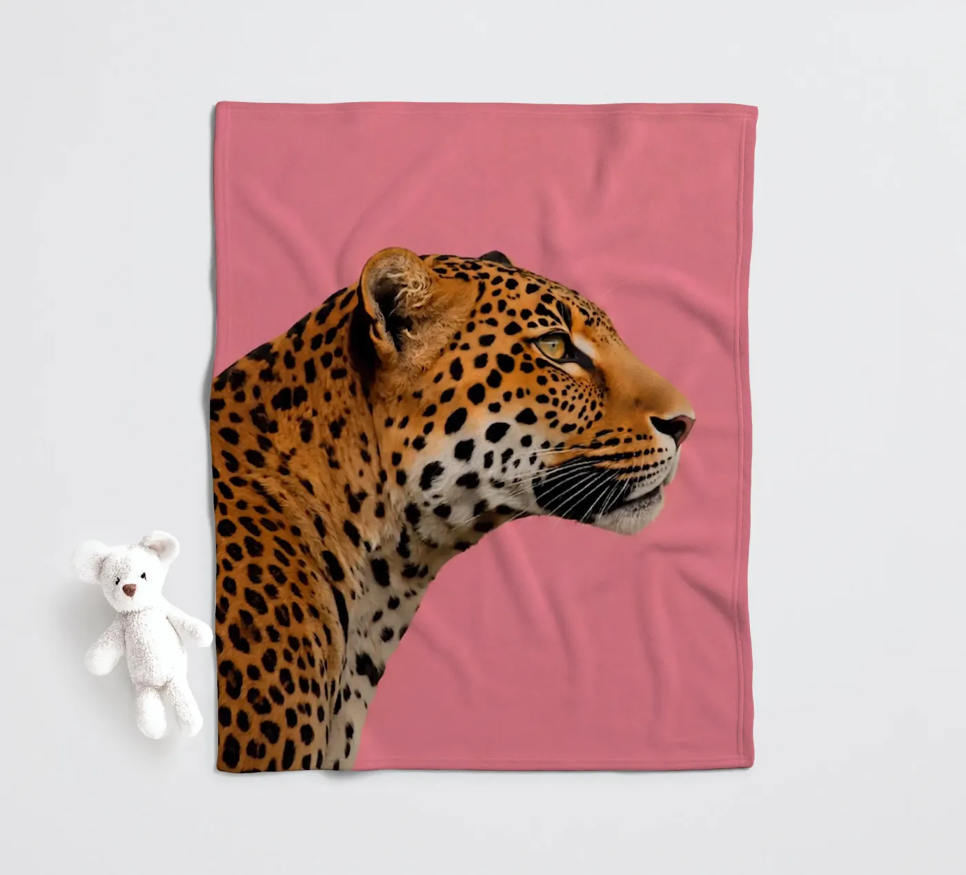 Leopard pink background Fleecedecke von Eliban