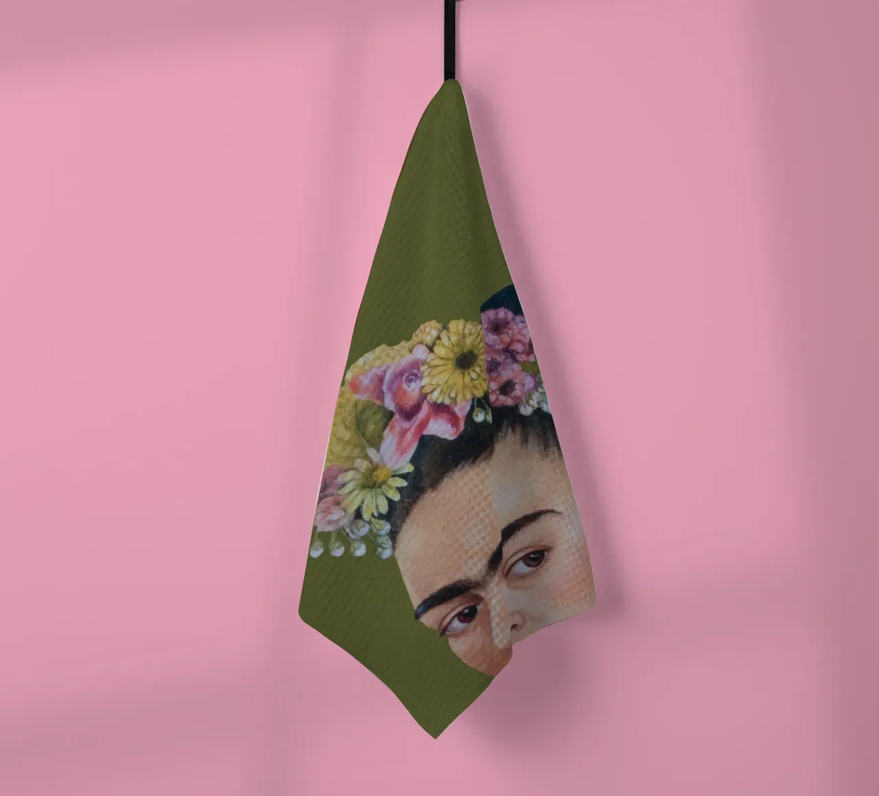 Half Frida groen theedoek van Carinaprint