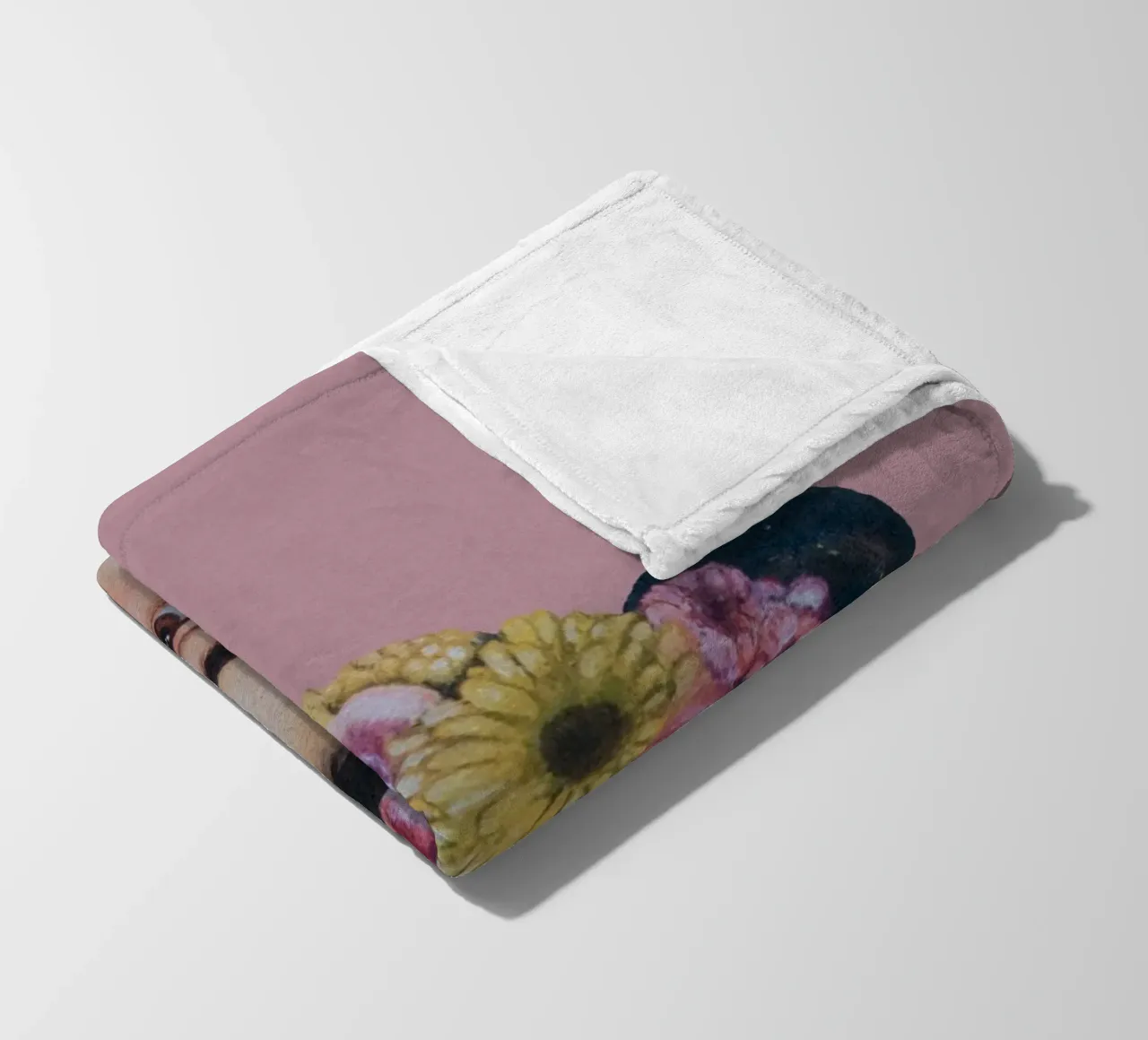 Halbe Frida hell-rosa Fleecedecke von Carinaprint